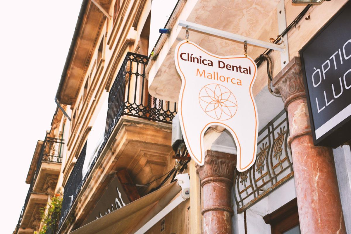 Clinica Dental Mallorca Schild Clinica Dental Mallorca Schild